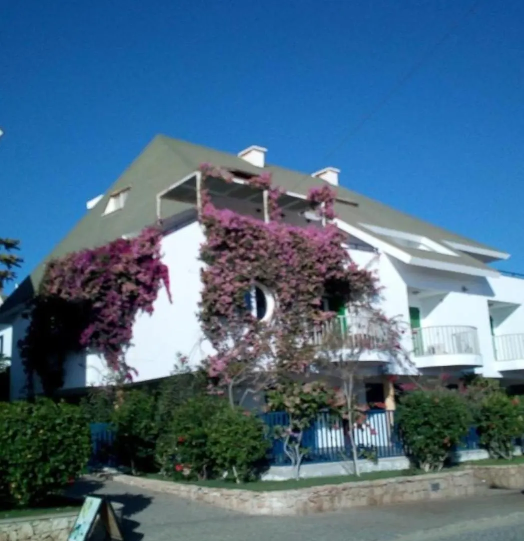 Leme Bedje Residence Santa Maria 0*,